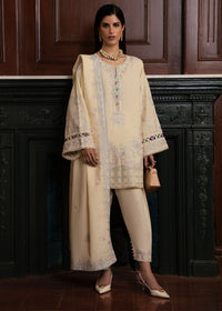 Kanwal Malik | Gulana Winter 25 | ShahGul by Kanwal Malik - Designer Dress  - Type : Ladies Clothes - Available at Libayah - 100% Original 