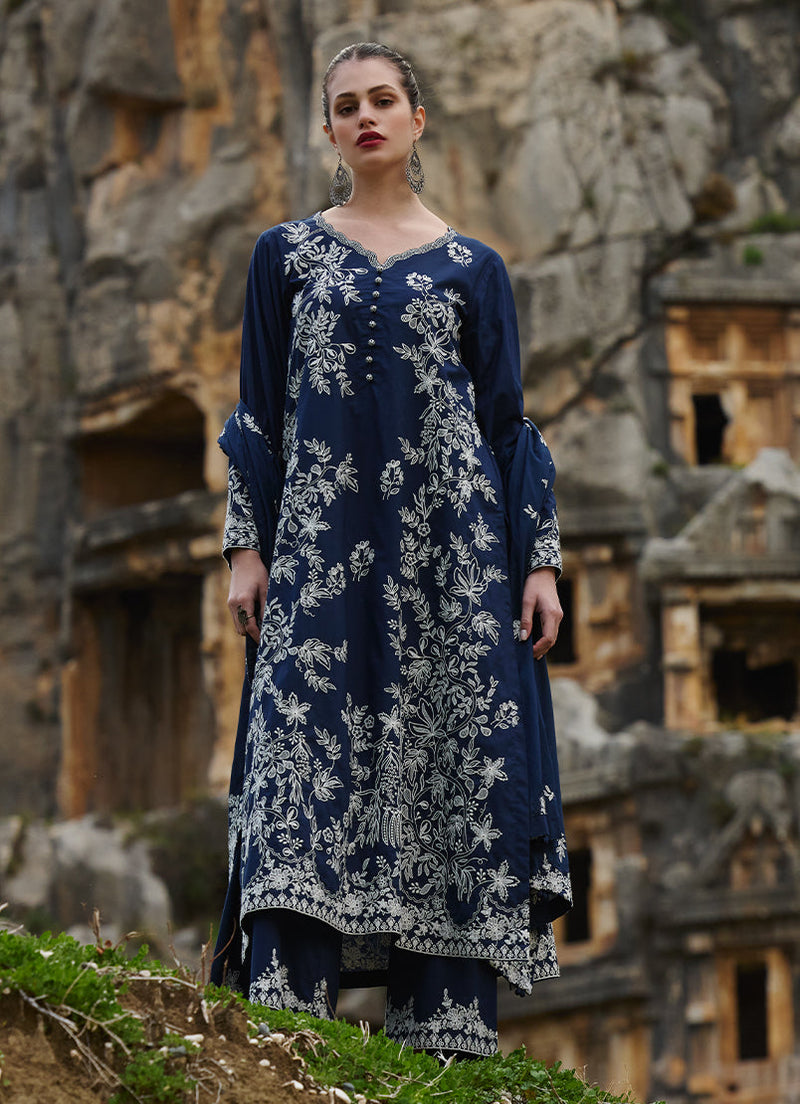 Image | Lawnkari 25 | Yara by Image - Designer Dress - Type: Ladies Clothes - Available at Libayah - 100% Original