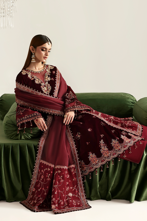NADIRA – authentic Pakistani formal dress from the Emaan Adeel Zarposh Velvet 25 collection for women in the UK.