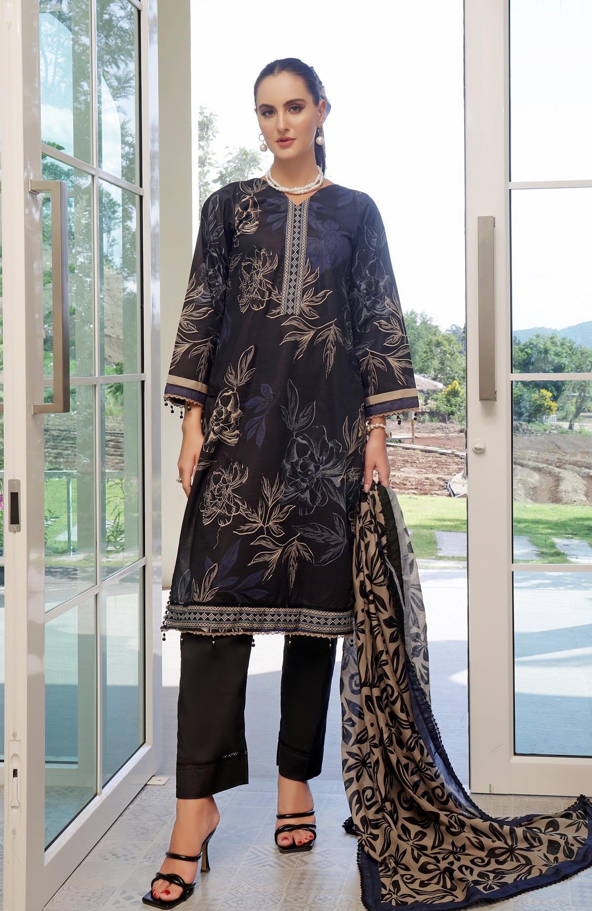Alzohaib | Digital Printed Cambric | Colors Digital Cambric 3 Piece-CDC-25-02