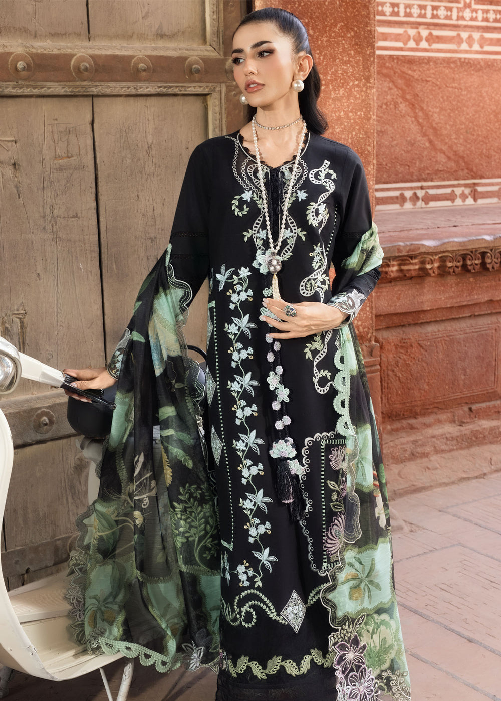 Saira Shakira | Bloom Lawn | ELISE 1A - by Libayah - Registered Vendor of : Saira Rizwan - 100% Original Designer Dress