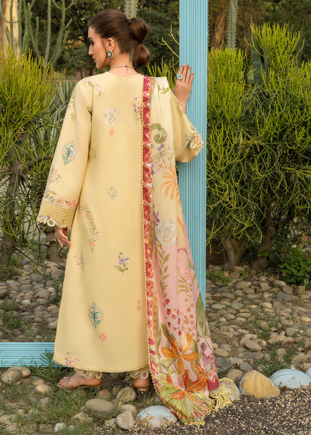 Saira Shakira | Bloom Lawn | MAELLE 1A - by Libayah - Registered Vendor of : Saira Rizwan - 100% Original Designer Dress