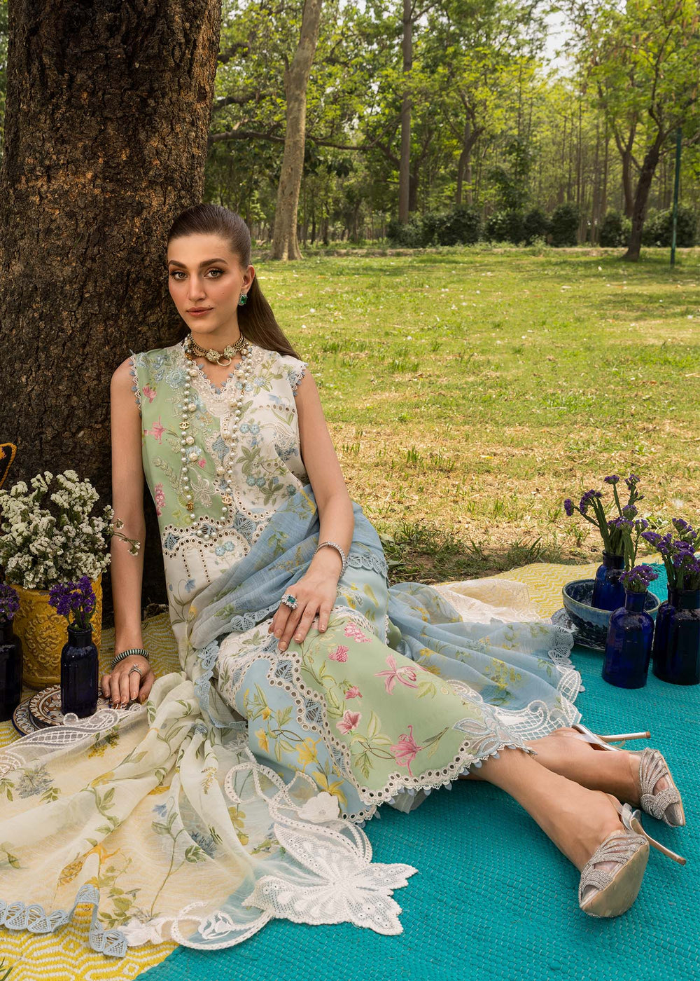 Saira Shakira | Bloom Lawn | LANA 1A - by Libayah - Registered Vendor of : Saira Rizwan - 100% Original Designer Dress