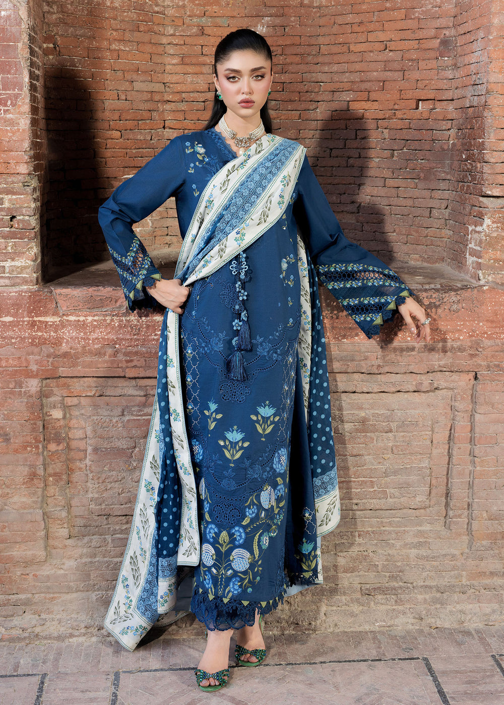 Saira Shakira | Bloom Lawn | LILY 1A - by Libayah - Registered Vendor of : Saira Rizwan - 100% Original Designer Dress