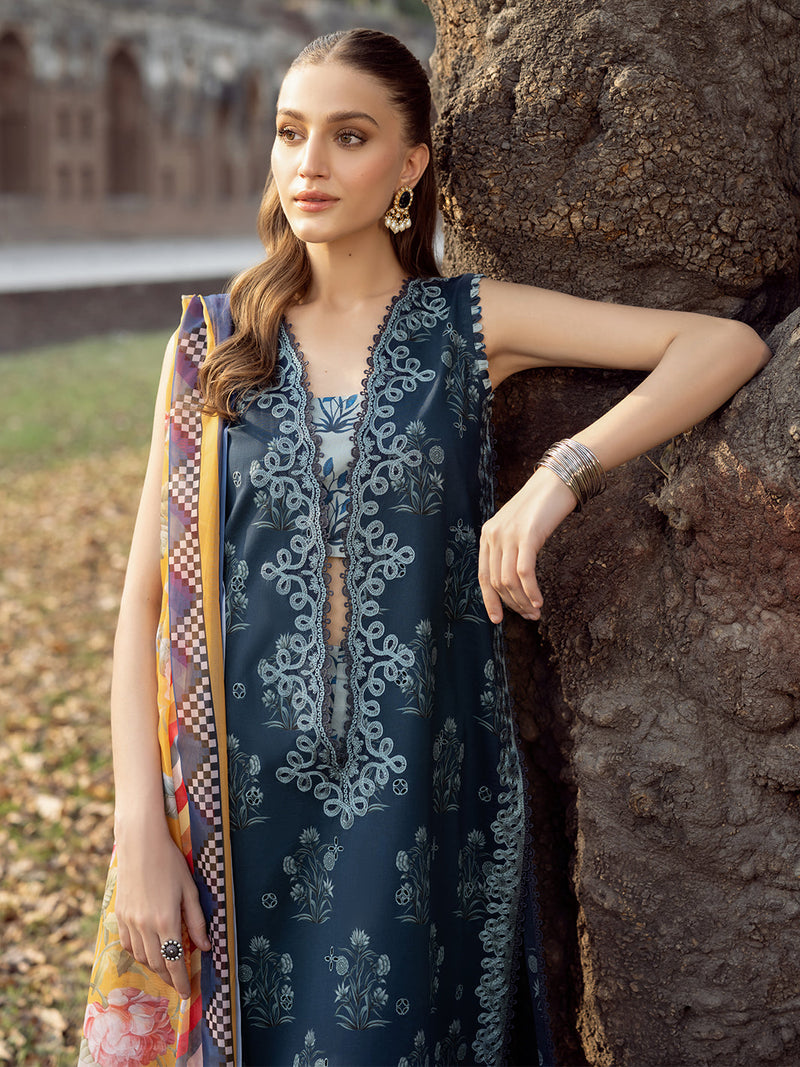 Bin Ilyas | Naqsh Naaz Luxury Lawn 25 | 2082 - B by Bin Ilyas - Designer Dress - Type: Ladies Clothes - Available at Libayah - 100% Original