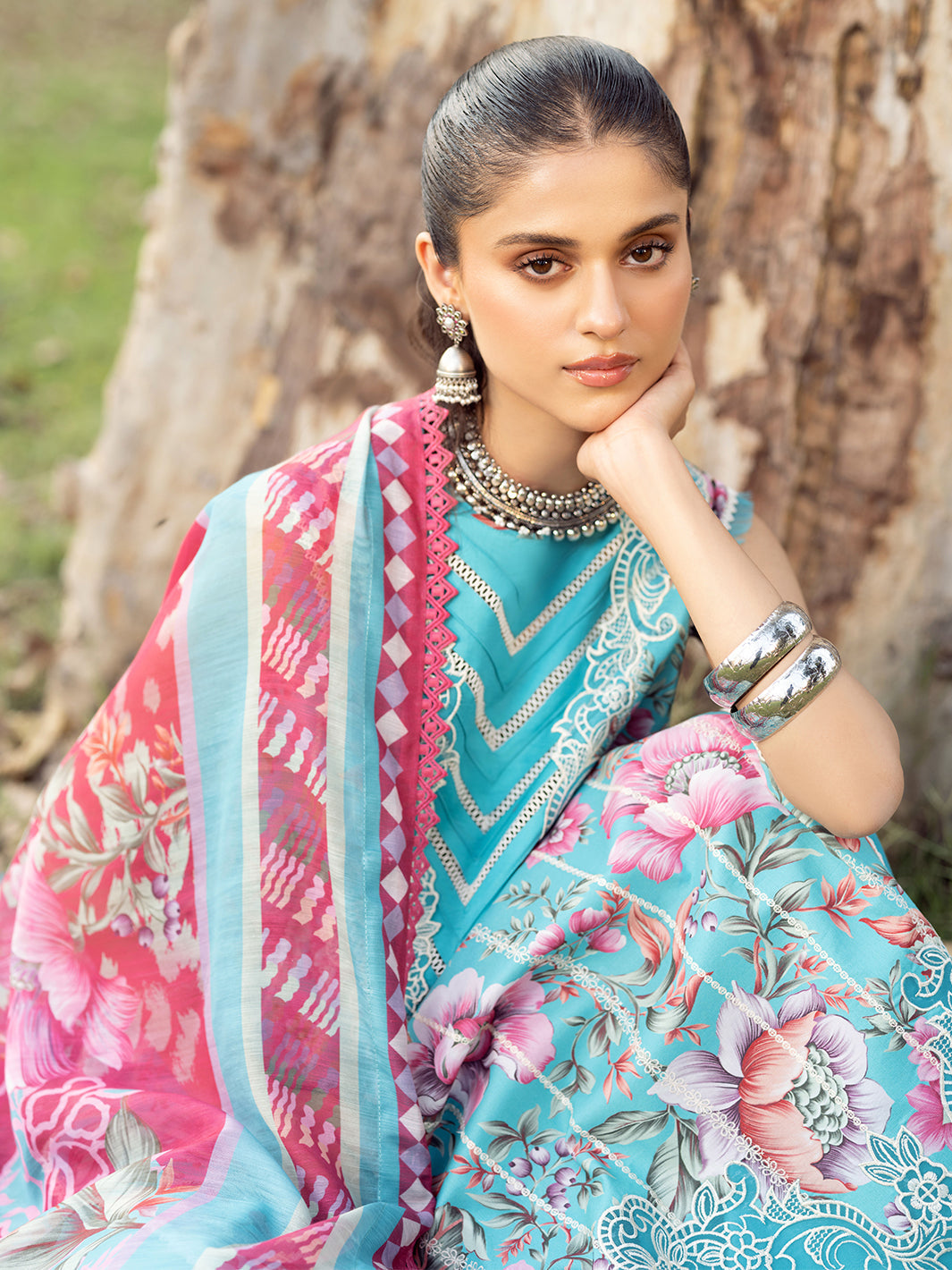 Bin Ilyas | Naqsh Naaz Luxury Lawn 25 | 2085 - B by Bin Ilyas - Designer Dress - Type: Ladies Clothes - Available at Libayah - 100% Original