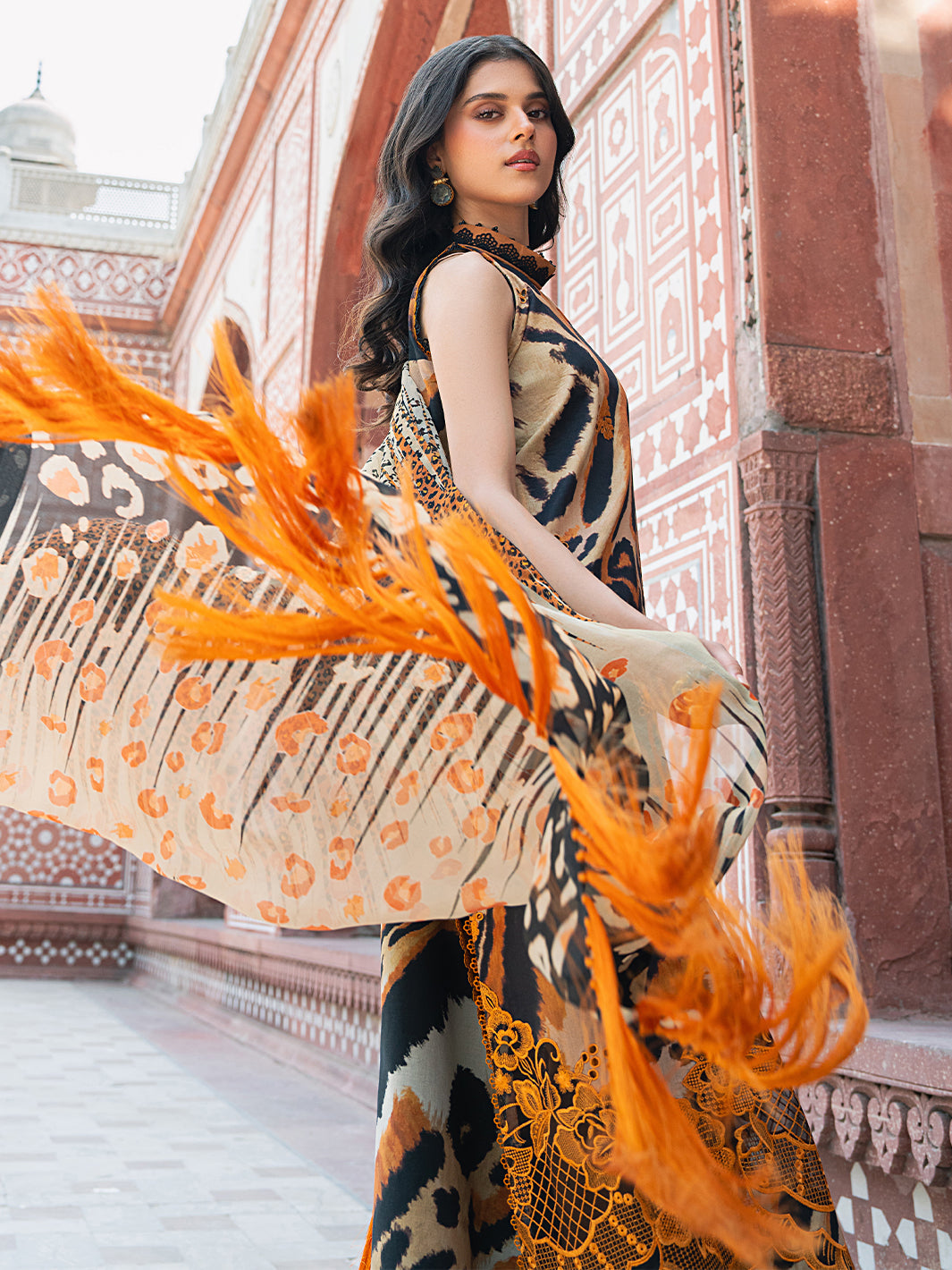 Bin Ilyas | Naqsh Naaz Luxury Lawn 25 | 2086 - B by Bin Ilyas - Designer Dress - Type: Ladies Clothes - Available at Libayah - 100% Original
