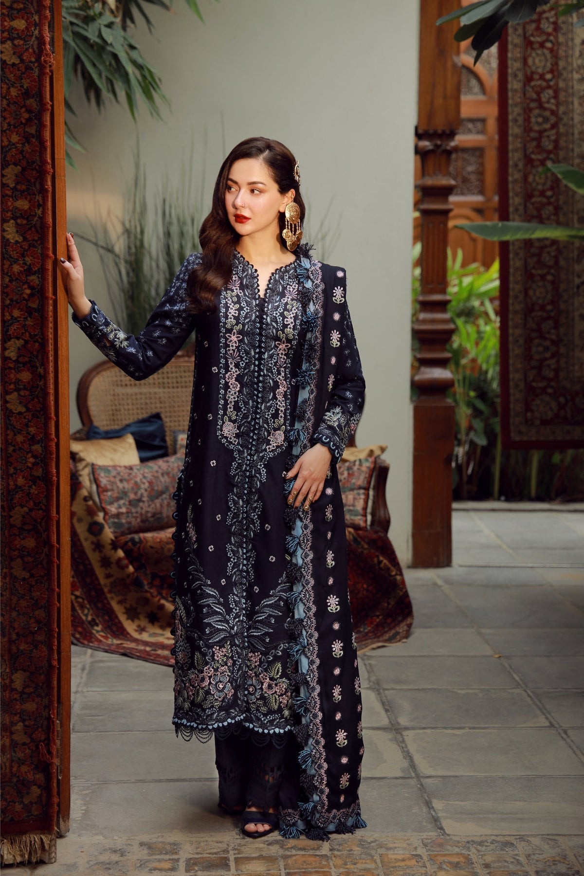 Maryam Hussain | Winter Shawl 25 | Roohi by Maryam Hussain - Designer Dress - Type : Ladies Clothes - Available at Libayah - 100% Original 