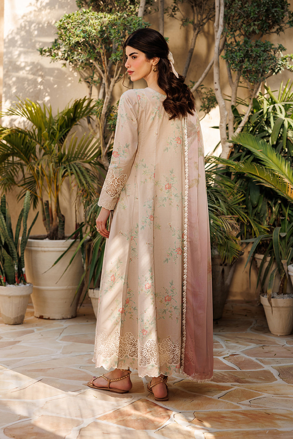 Iznik | Printed Lawn 26 | UE-673 Printed Lawn by Iznik - Designer Dress  - Type : Ladies Clothes - Available at Libayah - 100% Original 