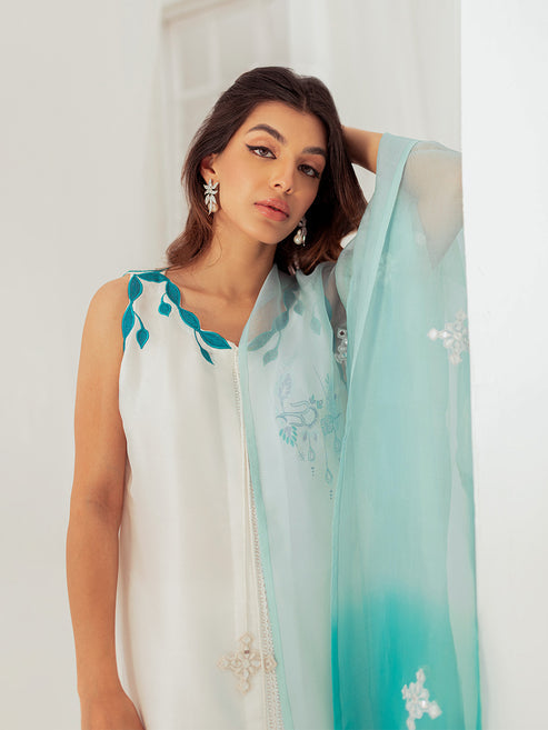 Farah Zubair | Luxury Pret | Saffiyah by Farah Zubair - Designer Dress - Type: Ladies Clothes - Available at Libayah - 100% Original