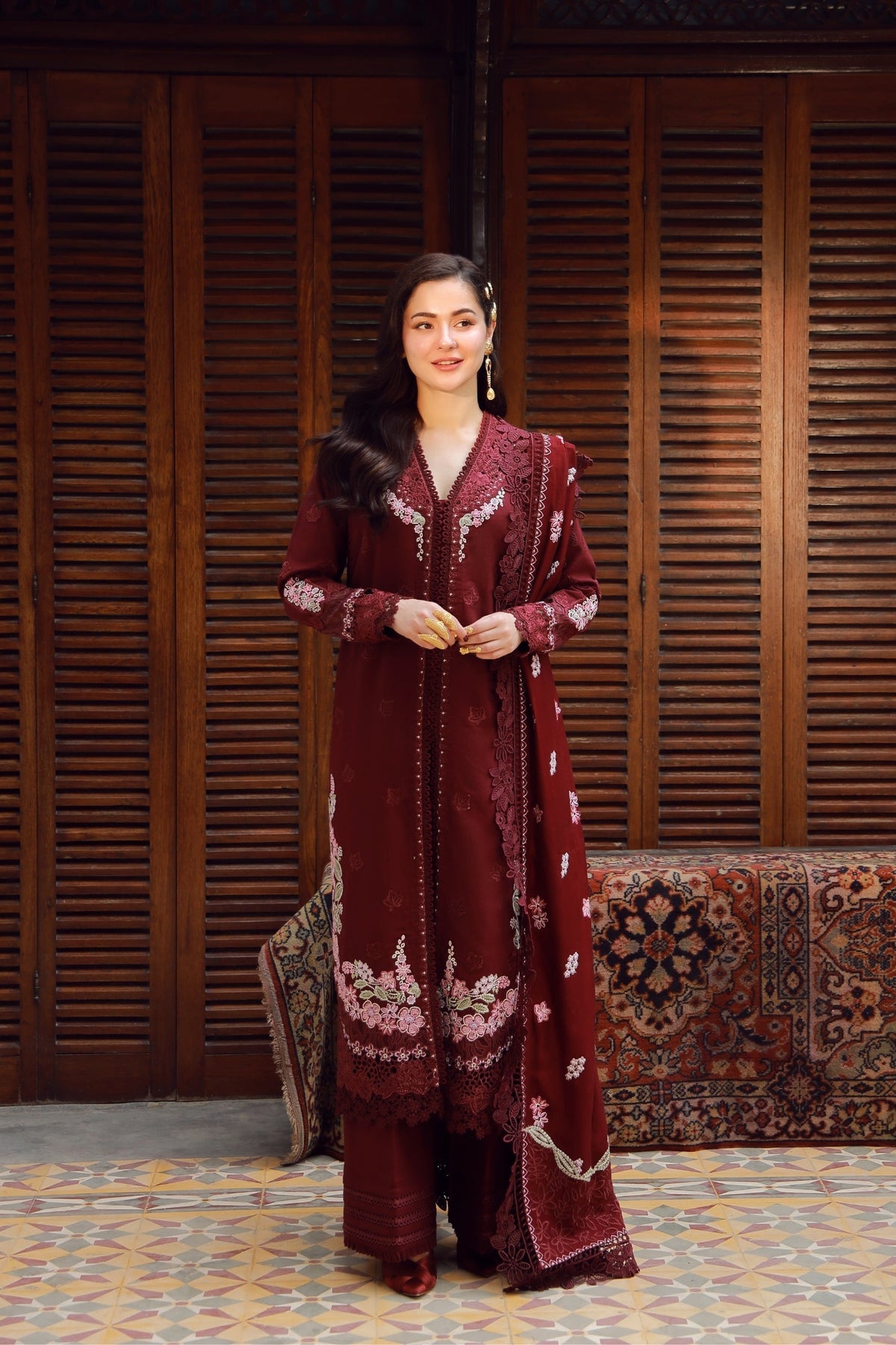 Maryam Hussain | Winter Shawl 25 | Taali by Maryam Hussain - Designer Dress - Type : Ladies Clothes - Available at Libayah - 100% Original 