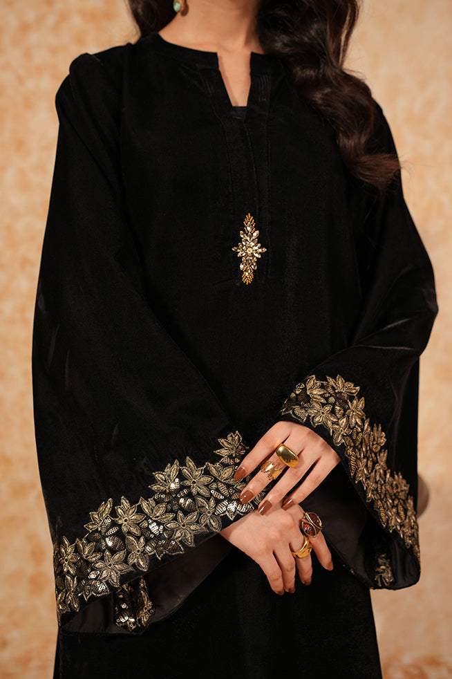 Fozia Khalid | Velvet Deck | Ebony by Fozia Khalid - Designer Dress - Type: Formal - Available at Libayah - 100% Original