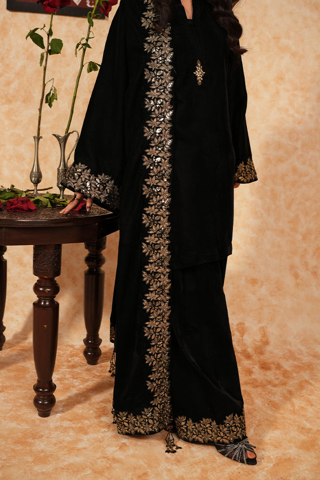Fozia Khalid | Velvet Deck | Ebony by Fozia Khalid - Designer Dress - Type: Formal - Available at Libayah - 100% Original