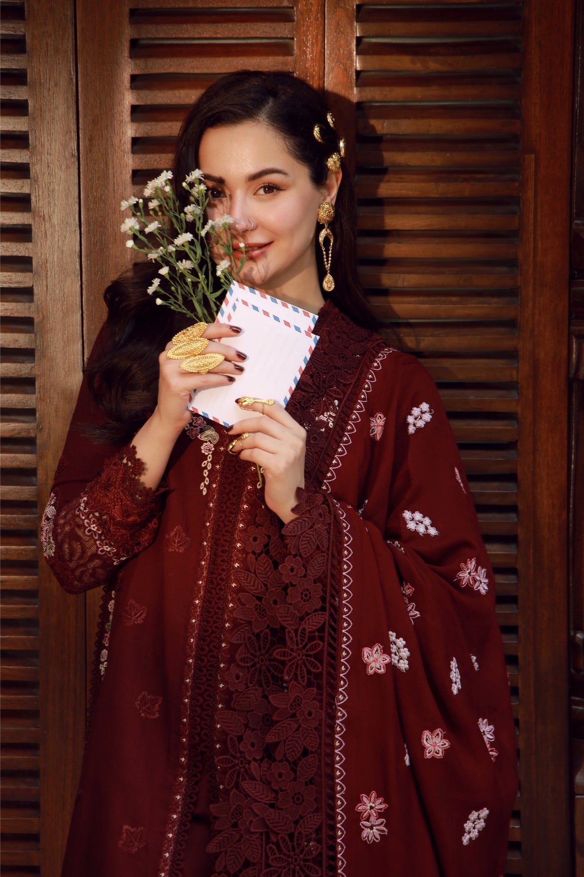 Maryam Hussain | Winter Shawl 25 | Taali by Maryam Hussain - Designer Dress - Type : Ladies Clothes - Available at Libayah - 100% Original 