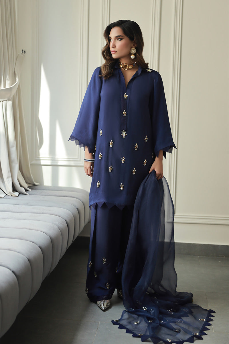 Wardha Saleem | Luxury Pret Traditional Wear | AMAVI by Wardha Saleem - Designer Dress - Type: Ladies Clothes - Available at Libayah - 100% Original