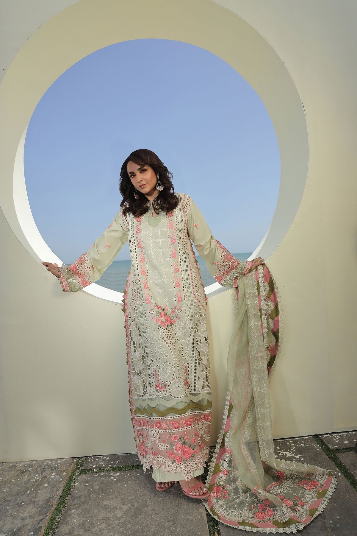 Maryam Hussain | Luxury Lawn 24 | HAVANA by Maryam Hussain - Designer Dress - Type: Ladies Clothes - Available at Libayah - 100% Original