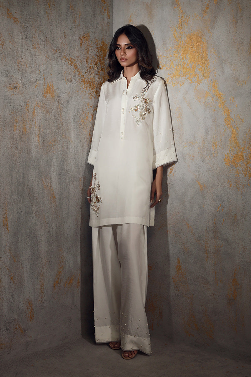 Wardha Saleem | Luxury Pret Traditional Wear | ZINA by Wardha Saleem - Designer Dress - Type: Ladies Clothes - Available at Libayah - 100% Original