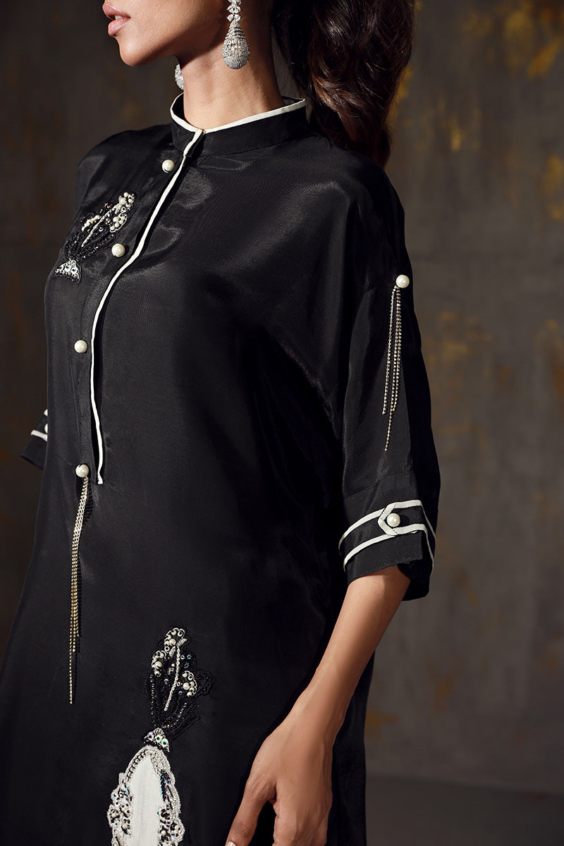 Wardha Saleem | Luxury Pret Fusion Wear | EVA by Wardha Saleem - Designer Dress - Type: Ladies Clothes - Available at Libayah - 100% Original