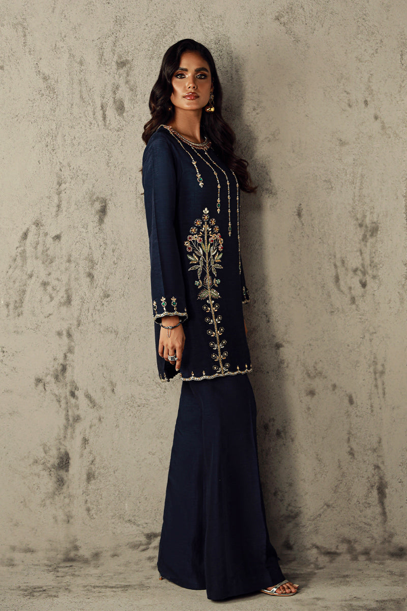 Wardha Saleem | Luxury Pret Traditional Wear | AMIRA by Wardha Saleem - Designer Dress - Type: Ladies Clothes - Available at Libayah - 100% Original