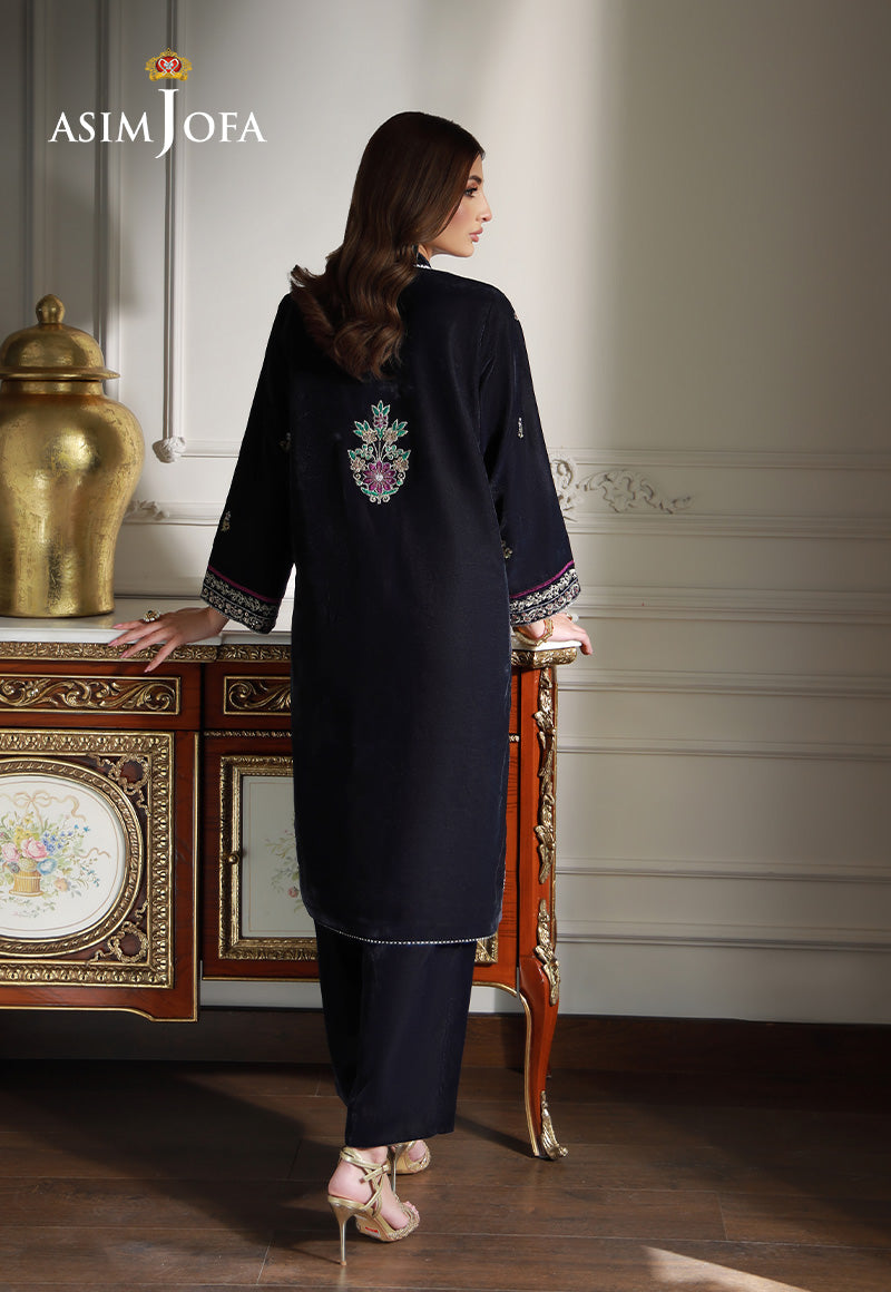 Asim Jofa | Velvet Edit | AJVG-11 by Asim Jofa - Designer Dress - Type: Ladies Clothes - Available at Libayah - 100% Original