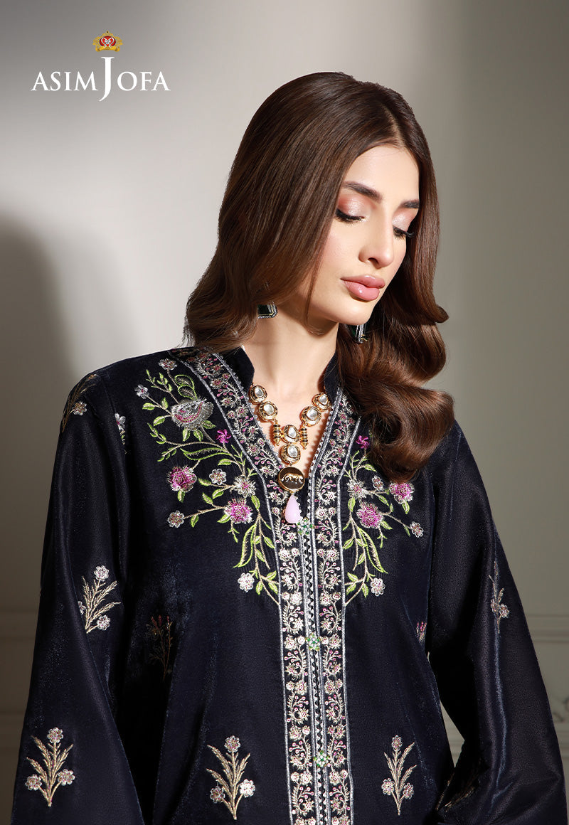 Asim Jofa | Velvet Edit | AJVG-11 by Asim Jofa - Designer Dress - Type: Ladies Clothes - Available at Libayah - 100% Original