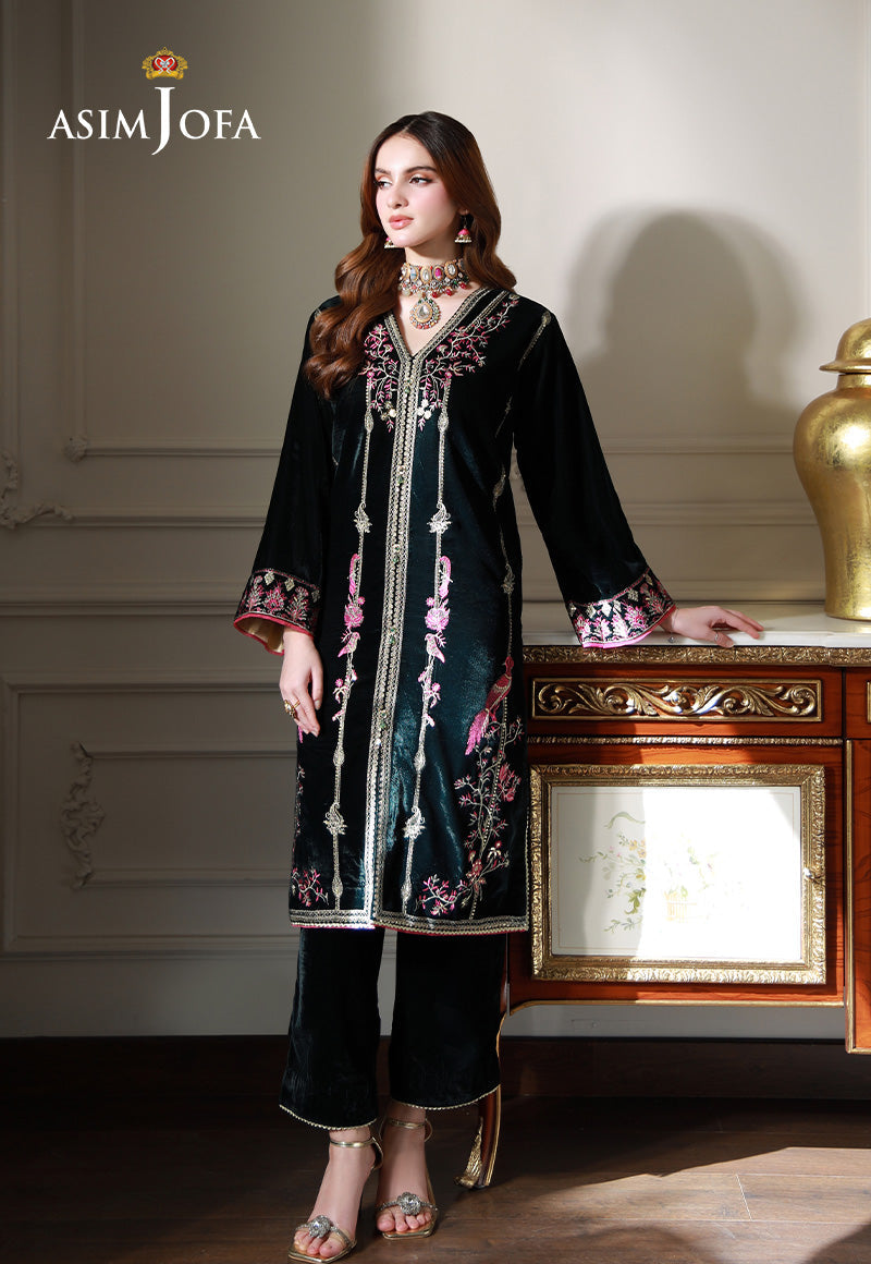 Asim Jofa | Velvet Edit | AJVG-05 by Asim Jofa - Designer Dress - Type: Ladies Clothes - Available at Libayah - 100% Original