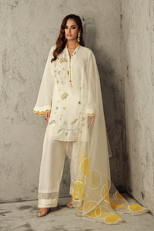 Wardha Saleem | Luxury Pret Traditional Wear | SUHA by Wardha Saleem - Designer Dress - Type: Ladies Clothes - Available at Libayah - 100% Original