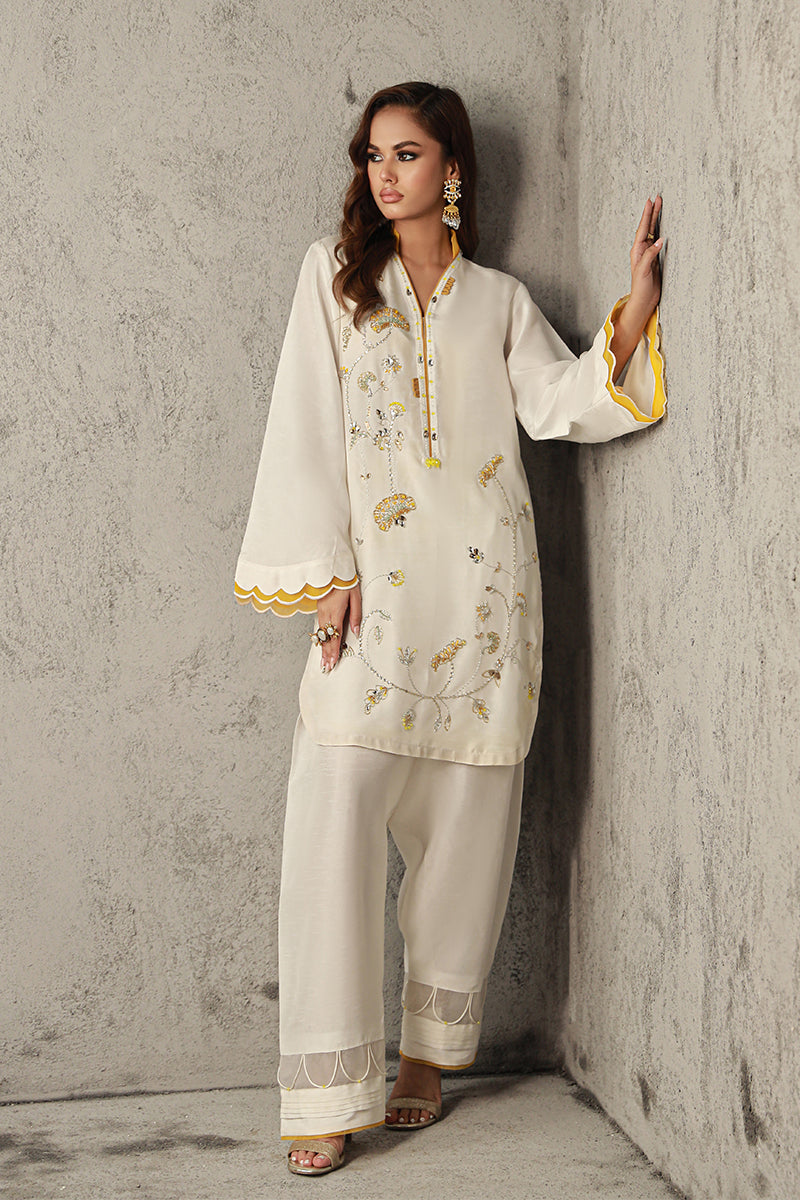 Wardha Saleem | Luxury Pret Traditional Wear | SUHA by Wardha Saleem - Designer Dress - Type: Ladies Clothes - Available at Libayah - 100% Original