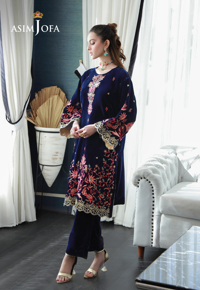 Asim Jofa | Velvet Edit | AJVG-03 by Asim Jofa - Designer Dress - Type: Ladies Clothes - Available at Libayah - 100% Original