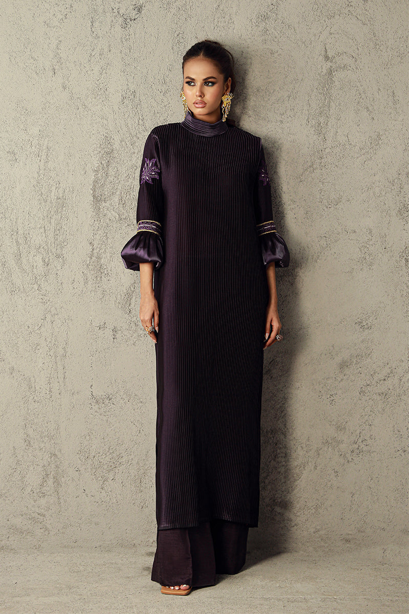 Wardha Saleem | Luxury Pret Traditional Wear | VIDA by Wardha Saleem - Designer Dress - Type: Ladies Clothes - Available at Libayah - 100% Original