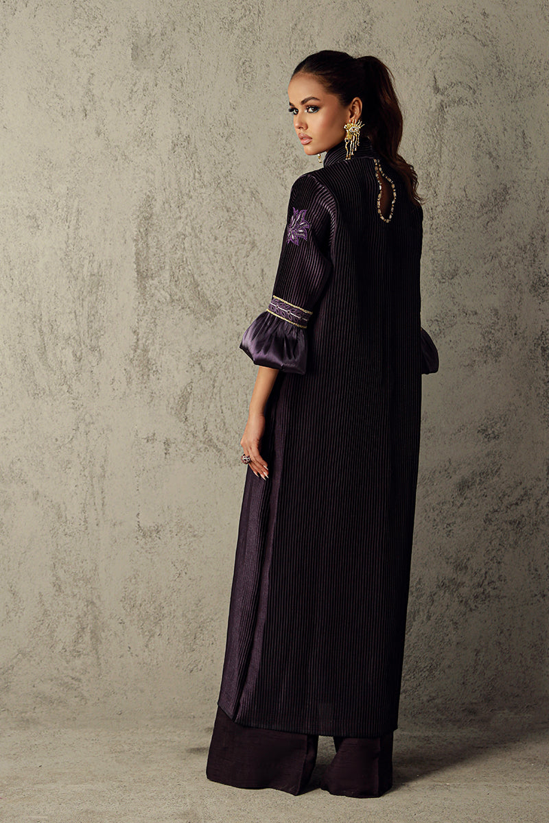 Wardha Saleem | Luxury Pret Traditional Wear | VIDA by Wardha Saleem - Designer Dress - Type: Ladies Clothes - Available at Libayah - 100% Original