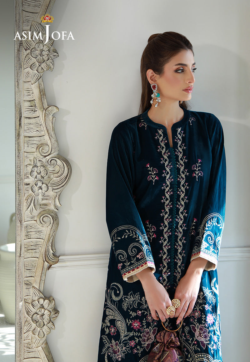 Asim Jofa | Velvet Edit | AJVG-09 by Libayah - Designer Dress - Type: Ladies Clothes - Available at Libayah - 100% Original