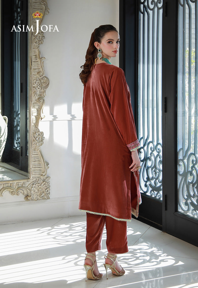 Asim Jofa | Velvet Edit | AJVG-04 by Asim Jofa - Designer Dress - Type: Ladies Clothes - Available at Libayah - 100% Original