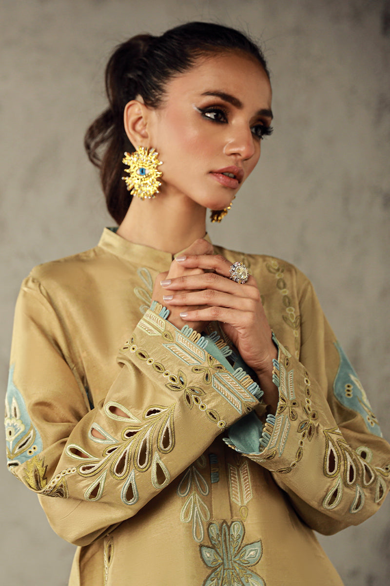 Wardha Saleem | Luxury Pret Traditional Wear | AMANI by Wardha Saleem - Designer Dress - Type: Ladies Clothes - Available at Libayah - 100% Original