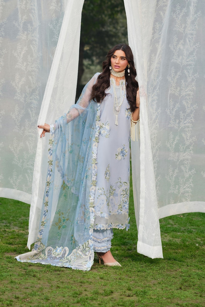 Maryam Hussain | Luxury Lawn 26 | Frost - Designer Dress - Type : Ladies Clothes - Available at Libayah - 100% Original