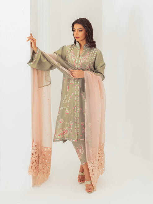 Farah Zubair | Luxury Pret | Zar by Farah Zubair - Designer Dress - Type: Ladies Clothes - Available at Libayah - 100% Original