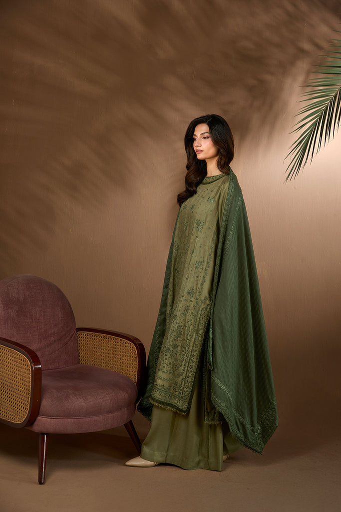 Sobia Nazir | Winter Shawl 25 | Design 2A by Sobia Nazir - Designer Dress - Type : Ladies Clothes - Available at Libayah - 100% Original 