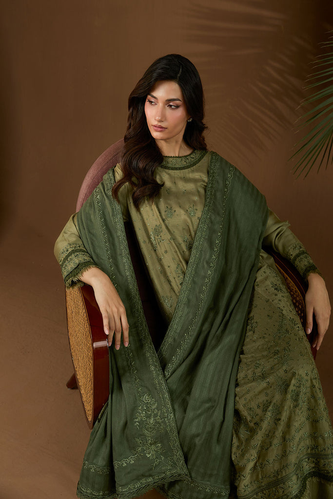 Sobia Nazir | Winter Shawl 25 | Design 2A by Sobia Nazir - Designer Dress - Type : Ladies Clothes - Available at Libayah - 100% Original 
