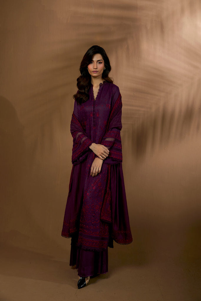 Sobia Nazir | Winter Shawl 25 | Design 2B by Sobia Nazir - Designer Dress - Type : Ladies Clothes - Available at Libayah - 100% Original 