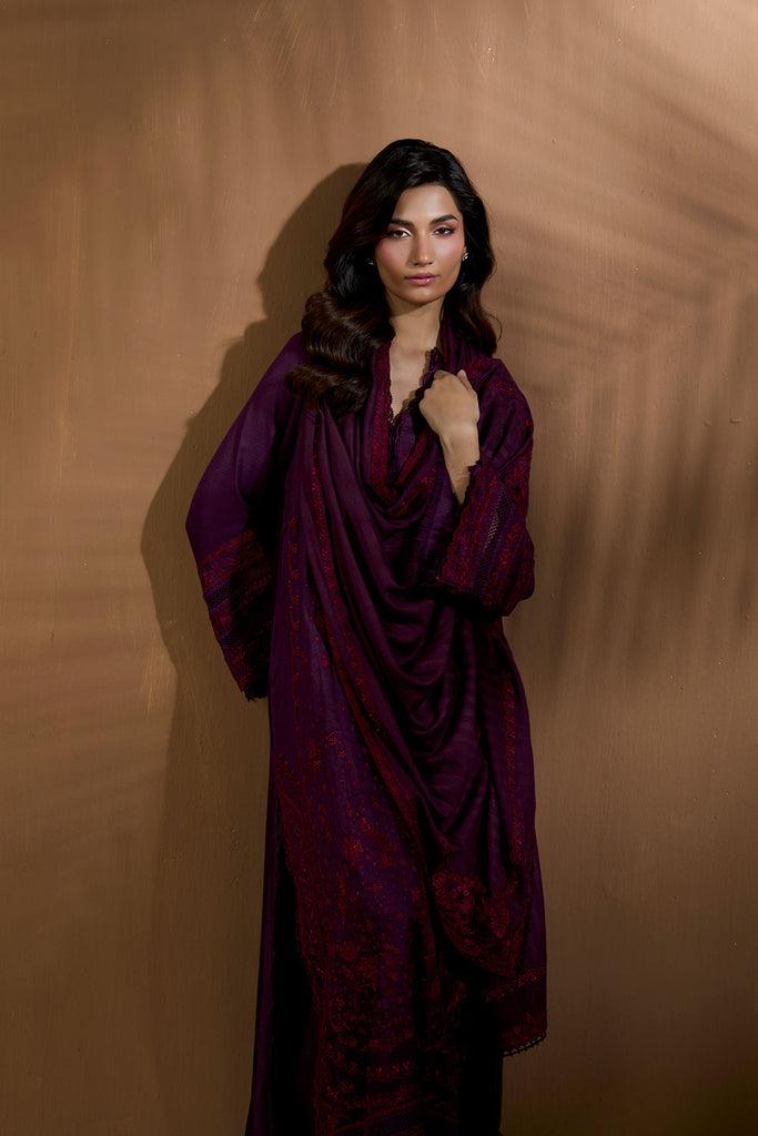Sobia Nazir | Winter Shawl 25 | Design 2B by Sobia Nazir - Designer Dress - Type : Ladies Clothes - Available at Libayah - 100% Original 