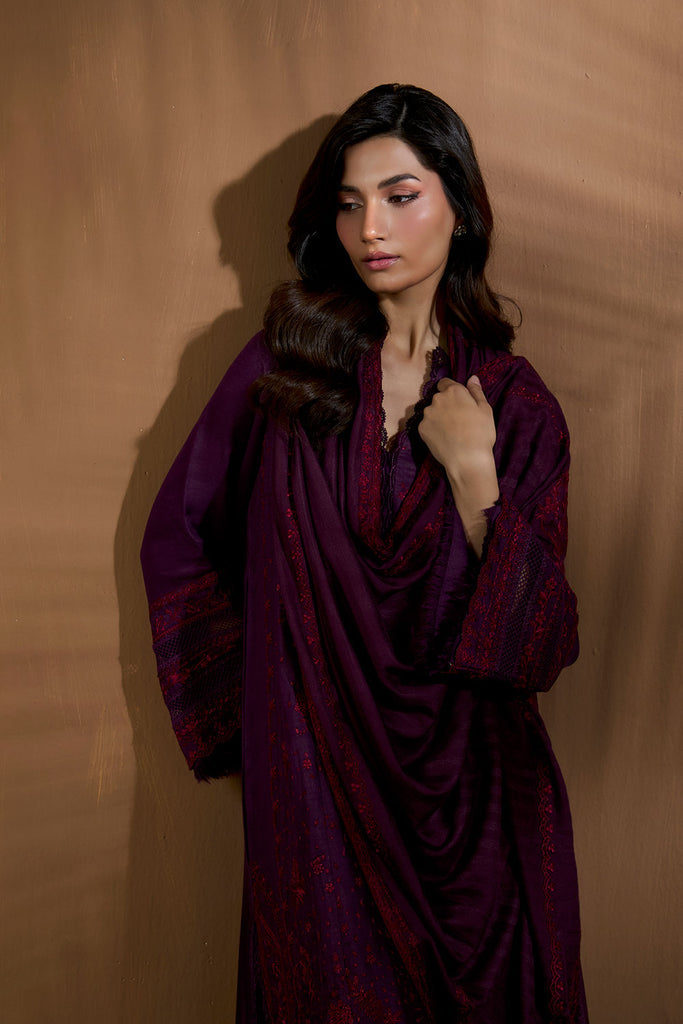 Sobia Nazir | Winter Shawl 25 | Design 2B by Sobia Nazir - Designer Dress - Type : Ladies Clothes - Available at Libayah - 100% Original 