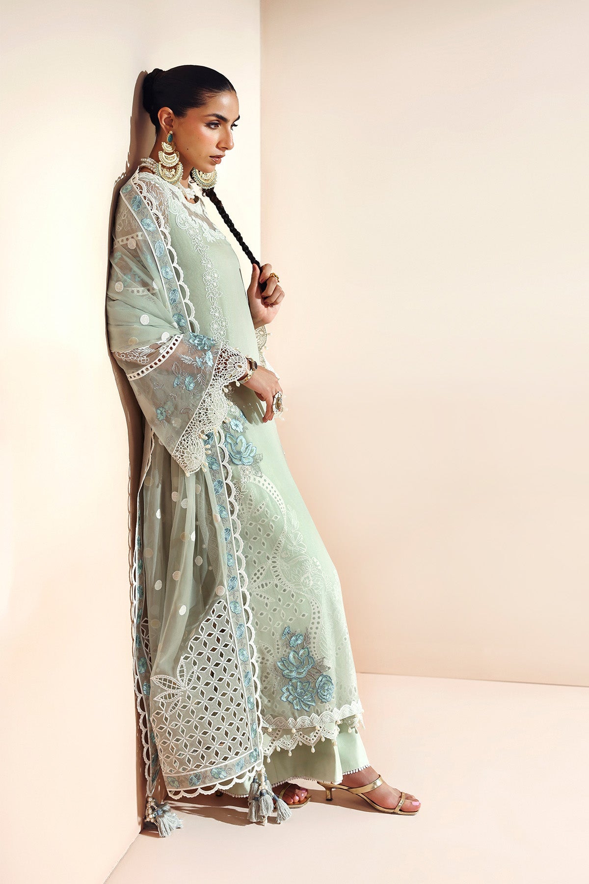 SAIYAARA – authentic Pakistani formal dress from the Alizeh Aymal Luxury Bamber Chiffon collection for women in the UK.