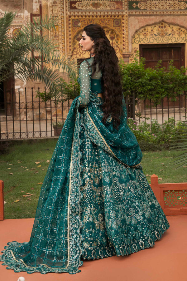 Akbar Aslam | Sultania Luxury Formals 25 | Gulnar by Akbar Aslam - Designer Dress  - Type : Ladies Clothes - Available at Libayah - 100% Original 
