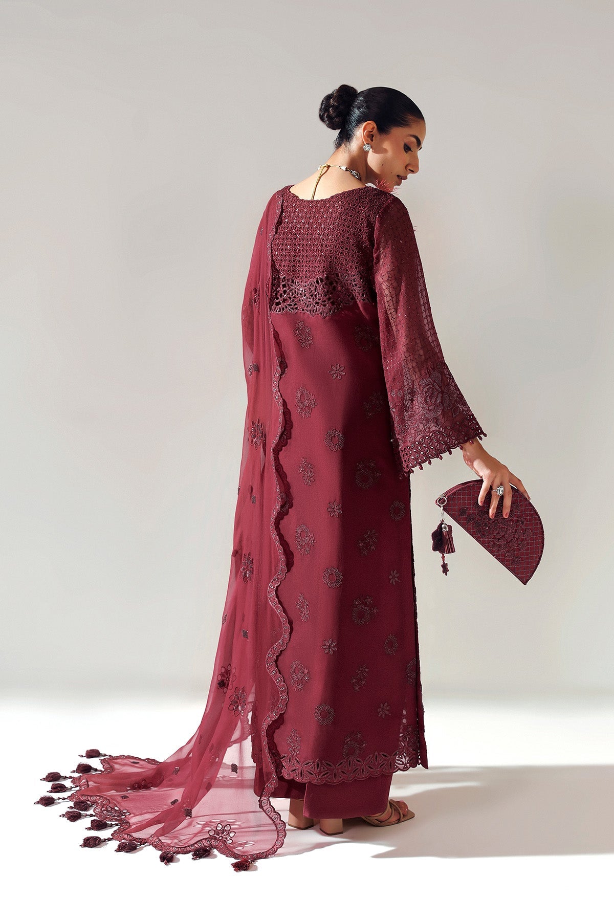 RIKA MAROON – authentic Pakistani formal dress from the Alizeh Aymal Luxury Bamber Chiffon collection for women in the UK.