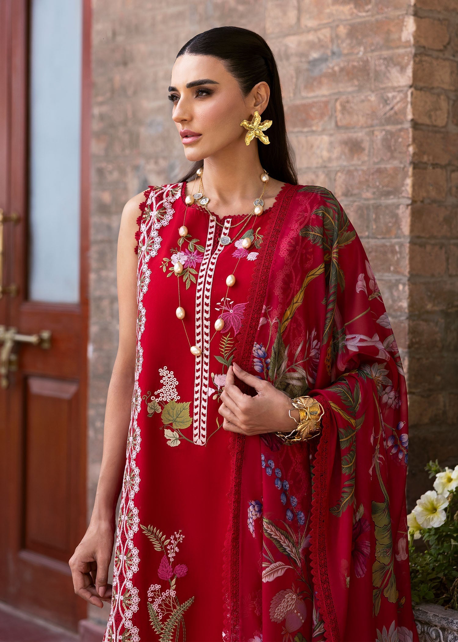 Saira Shakira | Bloom Lawn 25 | SAUVAGE 6-A by Saira Shakira - Designer Dress - Type: Ladies Clothes - Available at Libayah - 100% Original