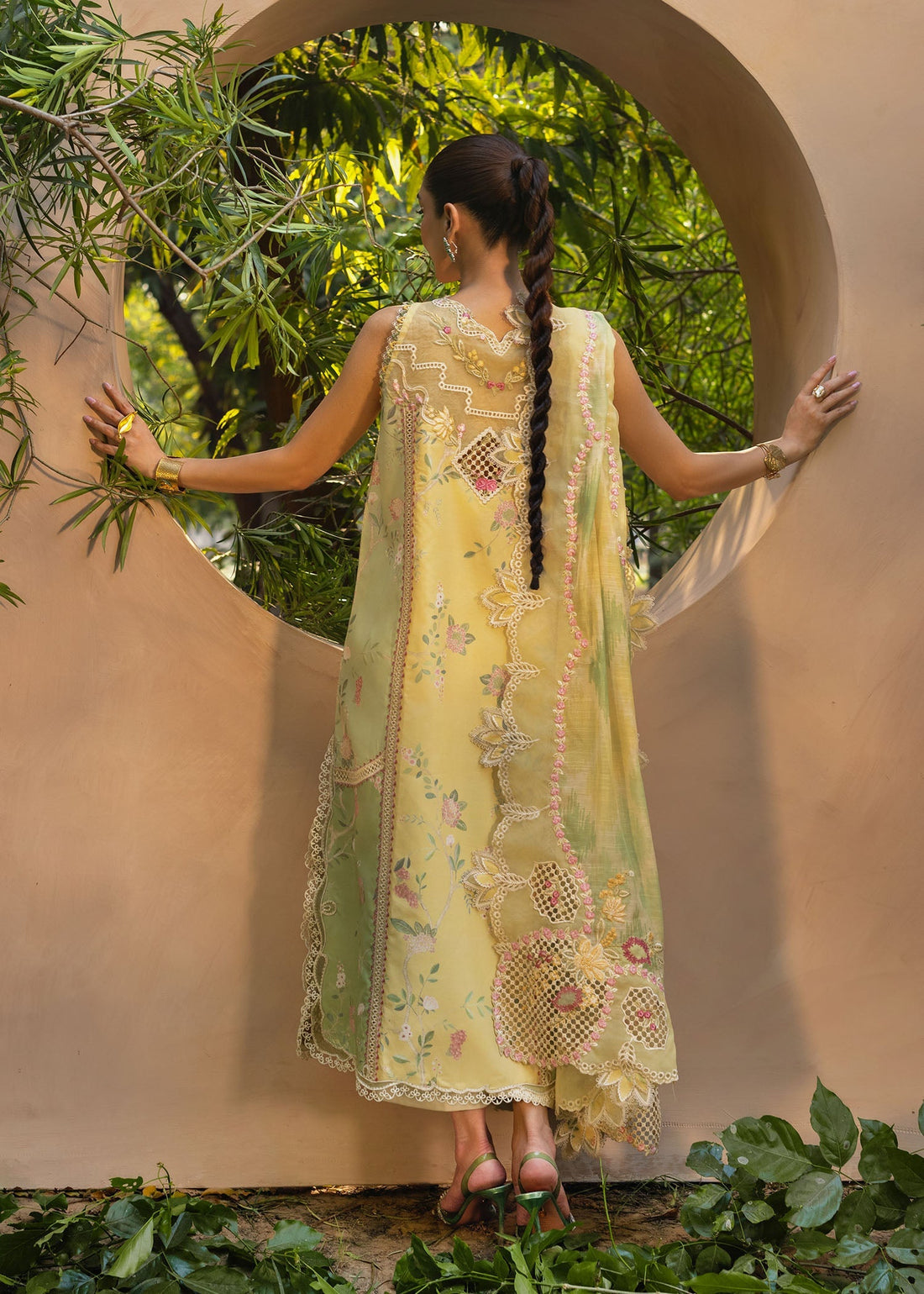 Crimson | Tasawar 25 | BONJOUR AND BLOOM - D4A by Crimson - Designer Dress - Type: Ladies Clothes - Available at Libayah - 100% Original