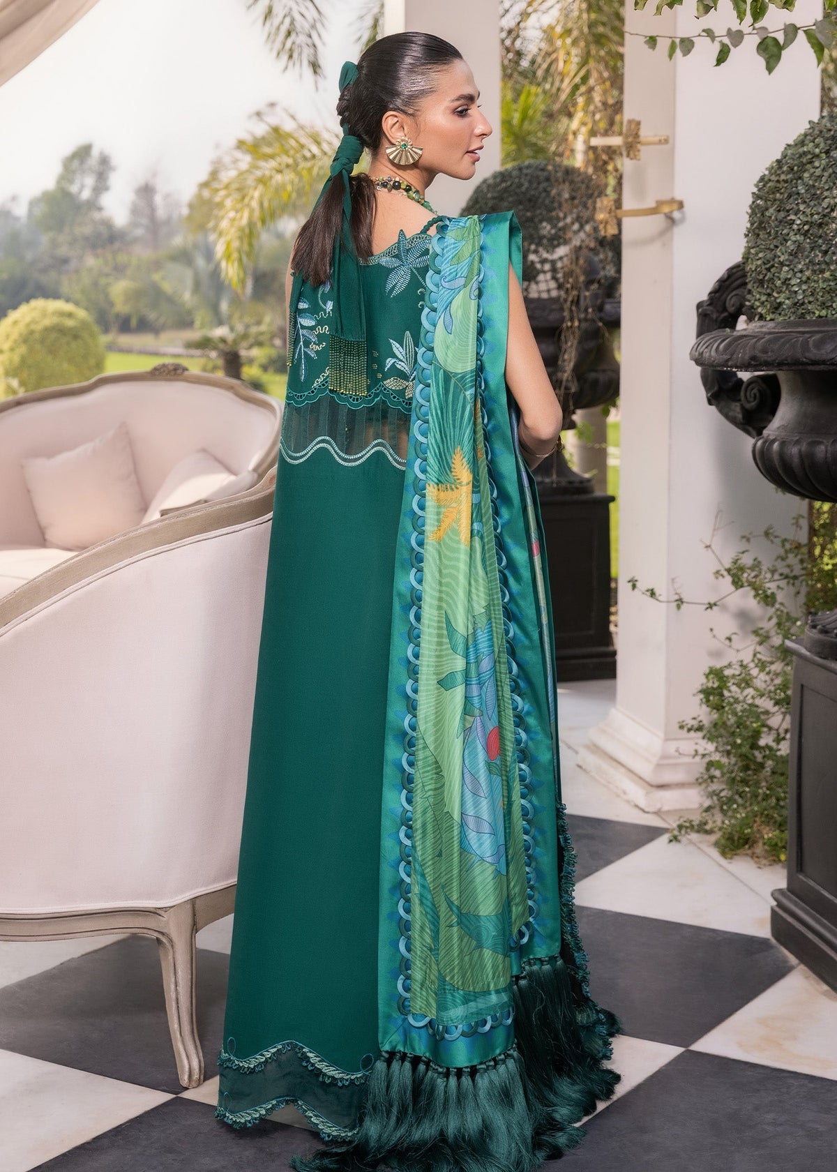 Crimson | flow lawn 26 | BEAUTY IN BLOOM - D3B - Designer Dress - Type : Ladies Clothes - Available at Libayah - 100% Original