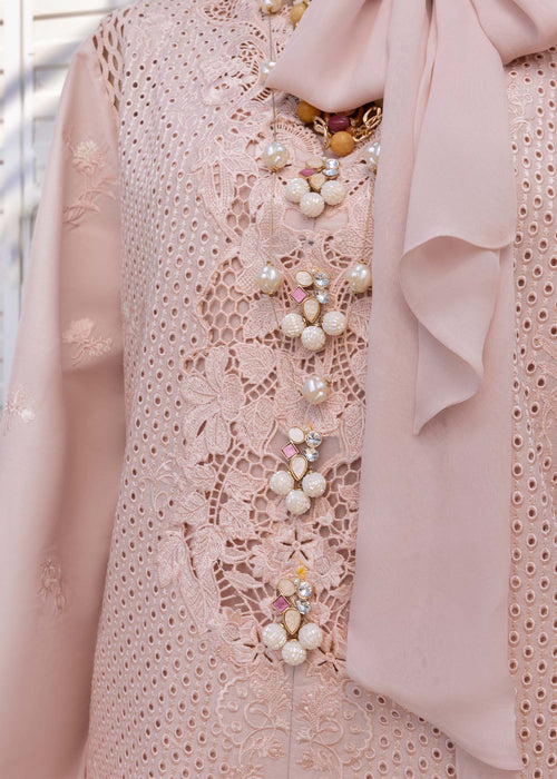 Saira Shakira | Luxury Lawn 25 | LEYLA-A by Saira Shakira - Designer Dress - Type: Ladies Clothes - Available at Libayah - 100% Original