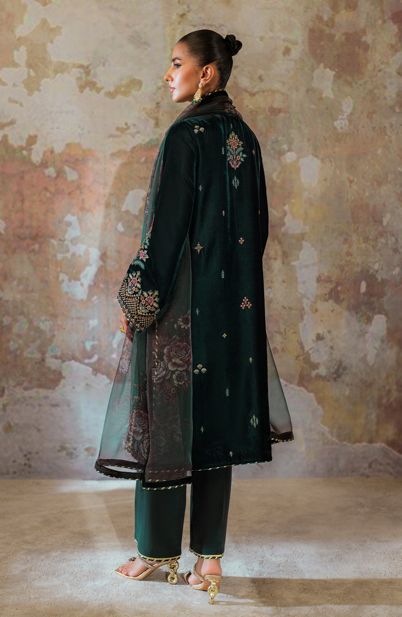 Seran | Velmor Velvet 24 | AYRA by Seran - Designer Dress - Type: Ladies Clothes - Available at Libayah - 100% Original