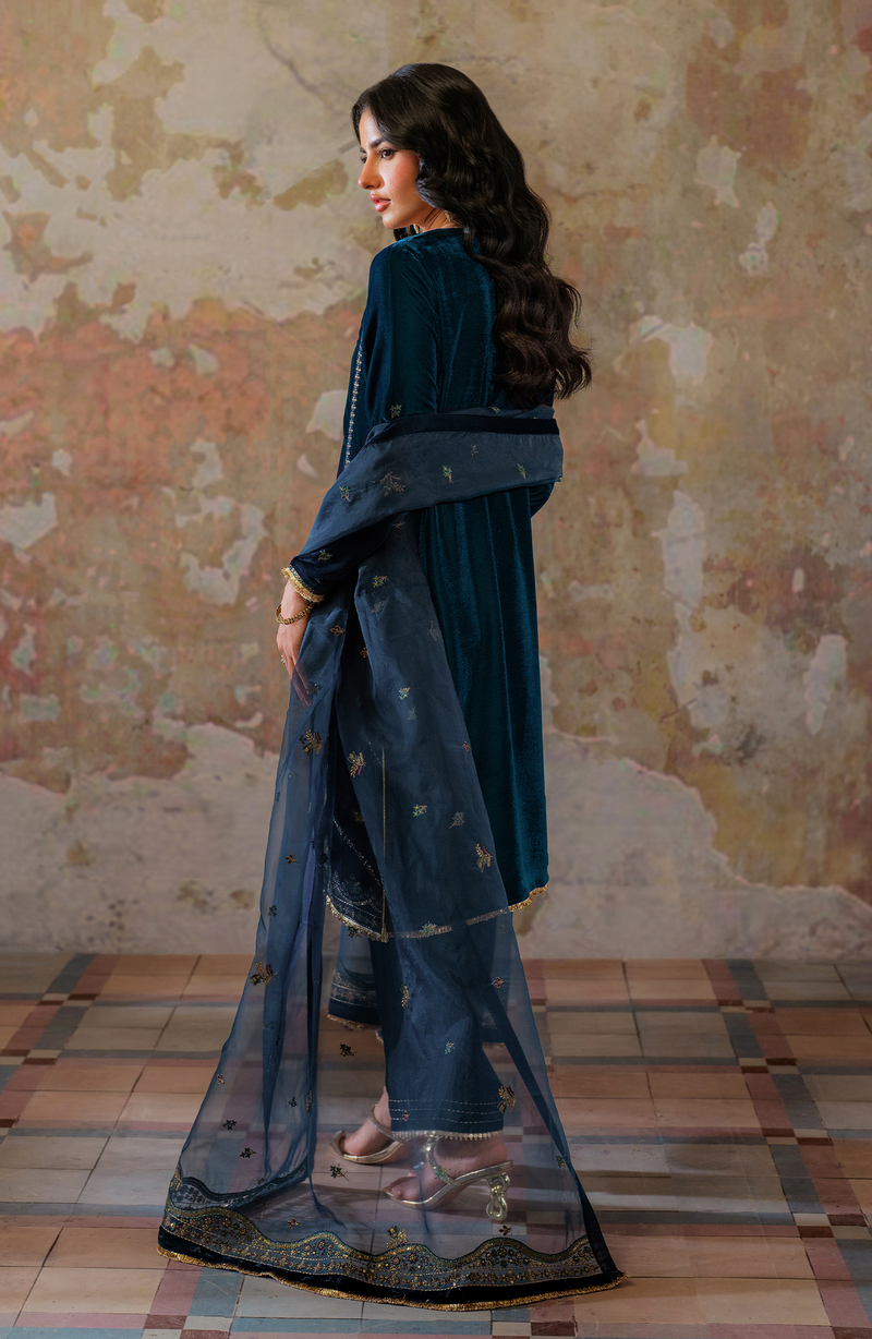 Seran | Velmor Velvet 24 | AYDEN by Seran - Designer Dress - Type: Ladies Clothes - Available at Libayah - 100% Original